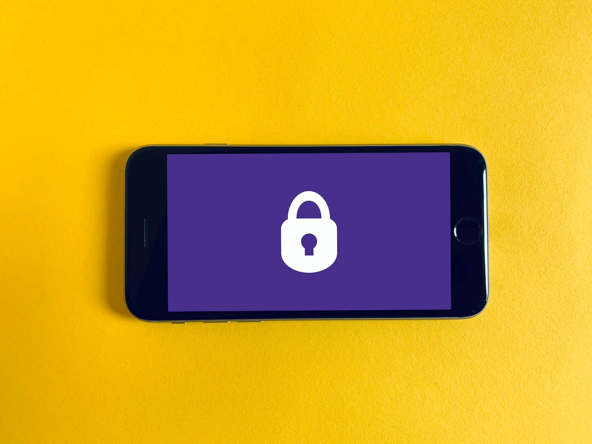 strong cybersecurity policy